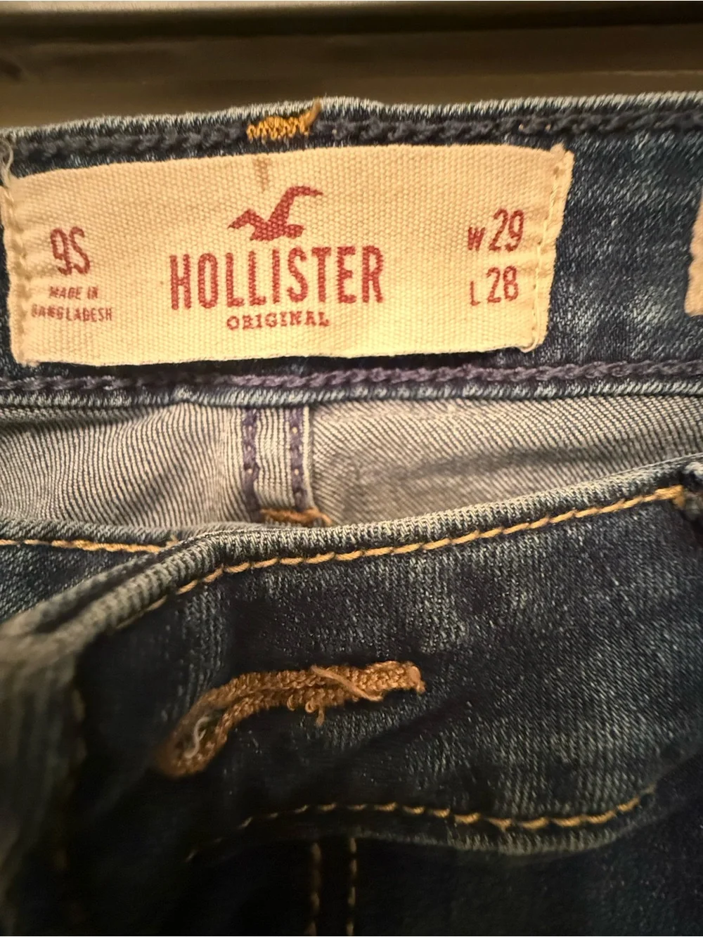 Hollister Women's Skinny Jeans in Medium Blue Wash